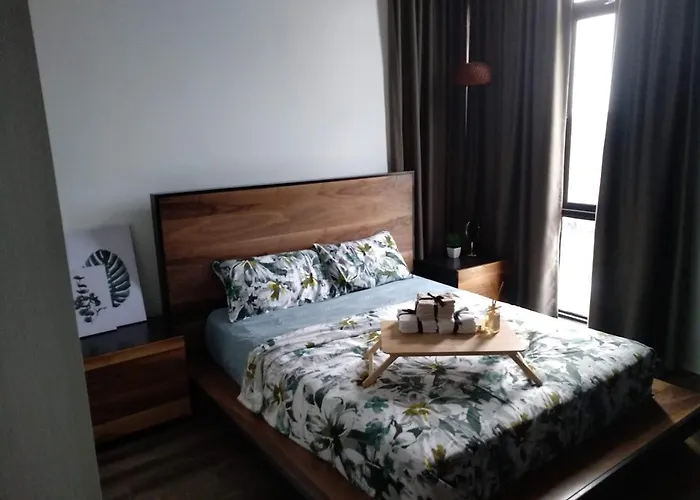 Spacious 2 Bedrooms 10 Mins To Bukit Bintang