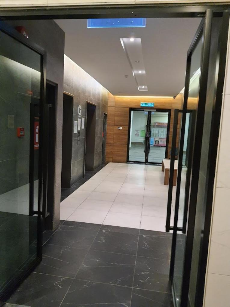 Spacious 2 Bedrooms 10 Mins To Bukit Bintang Pangsapuri